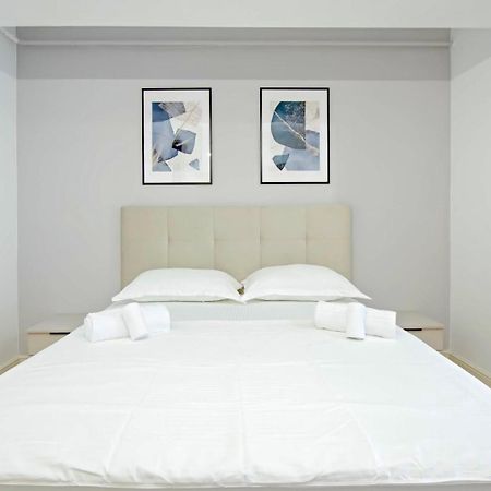 Himson-Blue Apartament Iasi Ngoại thất bức ảnh