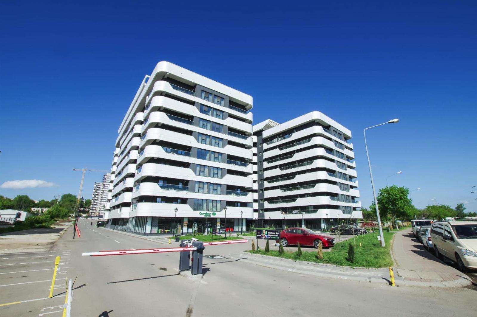 Himson-Blue Apartament Iasi Ngoại thất bức ảnh
