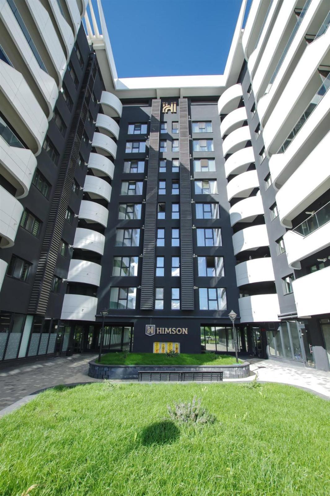 Himson-Blue Apartament Iasi Ngoại thất bức ảnh